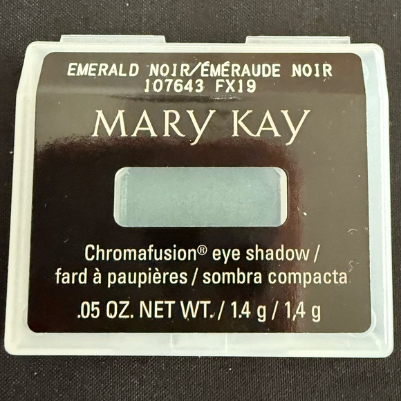 Mary Kay Chromafusion Eye Shadow Emerald Noir - Picture 2 of 4